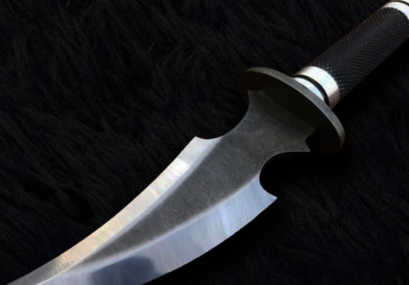 Batman: Under the Red Hood Replica Knives with Leather Sheath