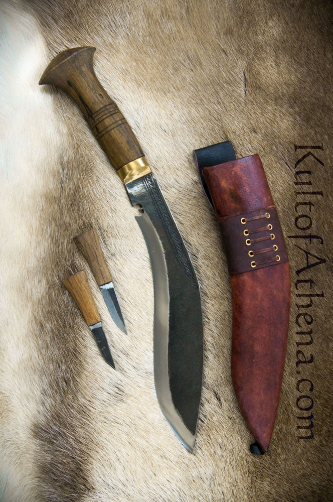 Why Handmade Knives Outperform Machine-Made Blades