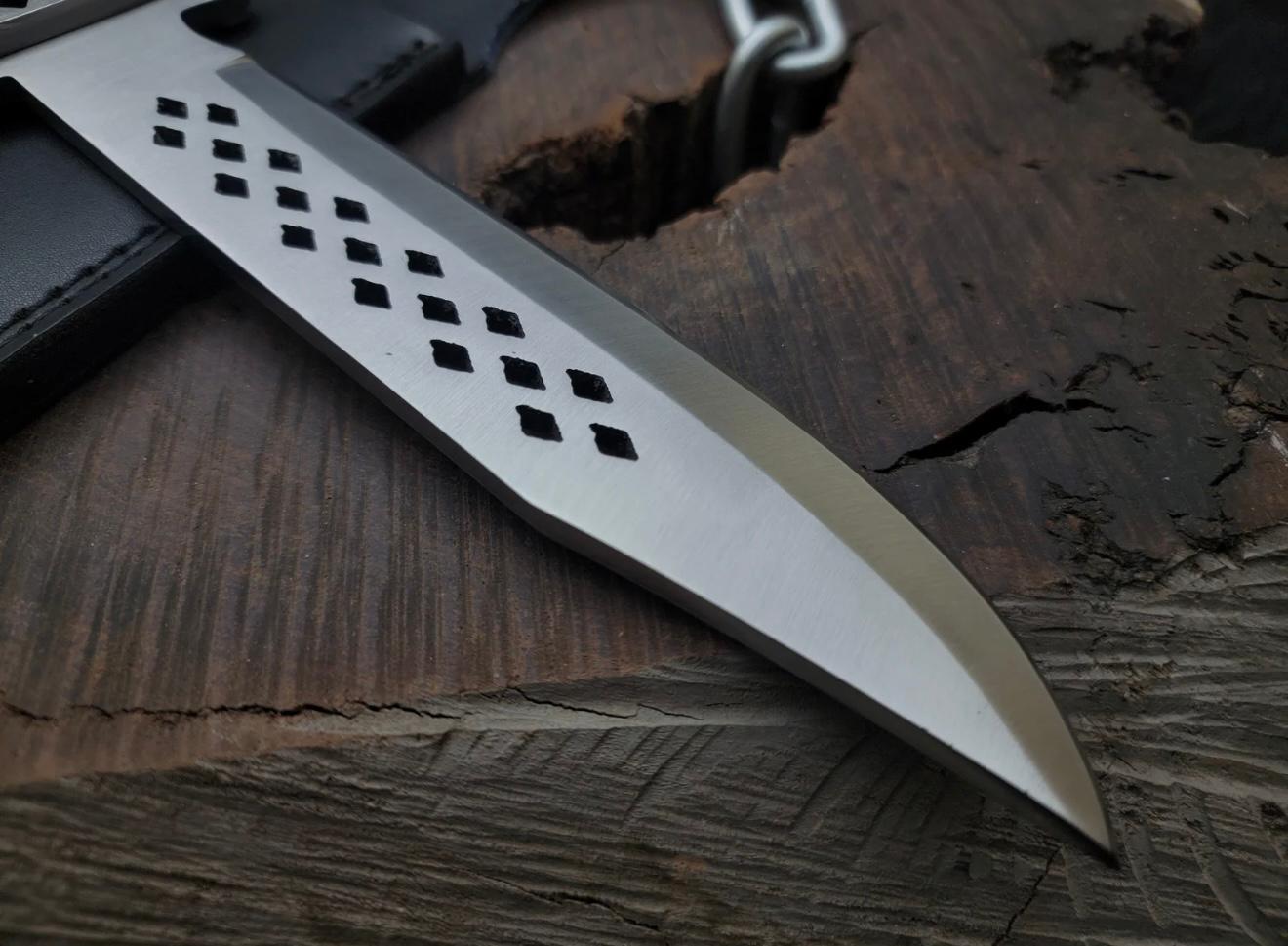 The Walking Dead Daryl Dixon Blood Diamond Replica Knife