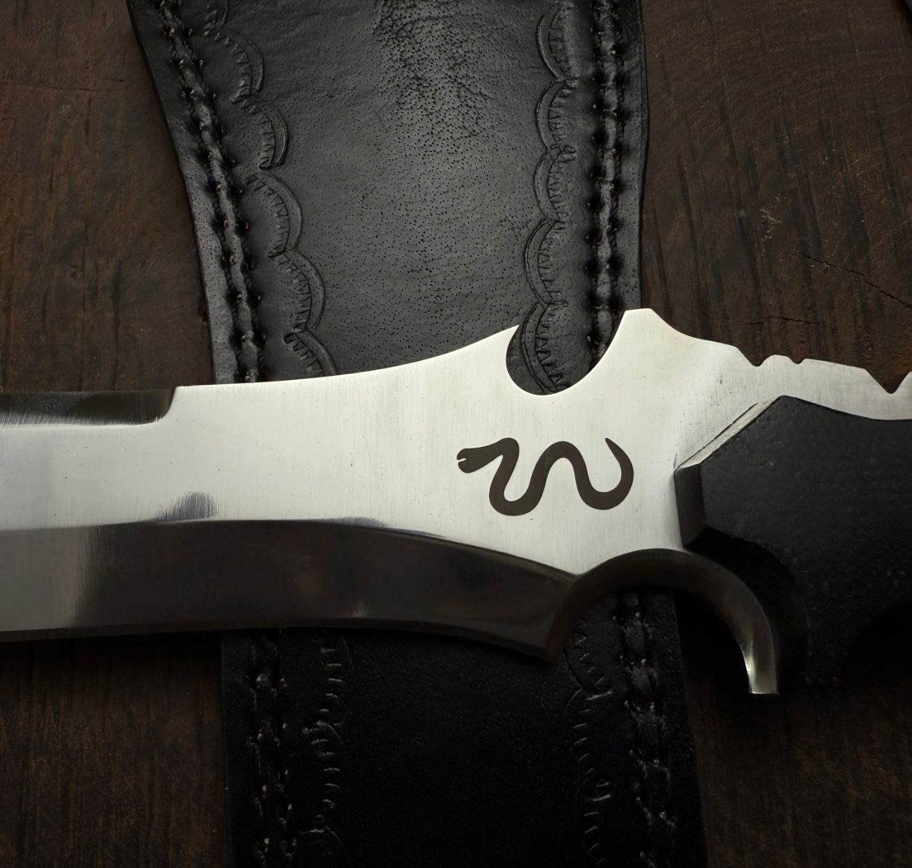 Resident evil 4 Remake Jack Krauser Knife Replica(New Shape): D2 Steel Full Tang with Leather Sheath