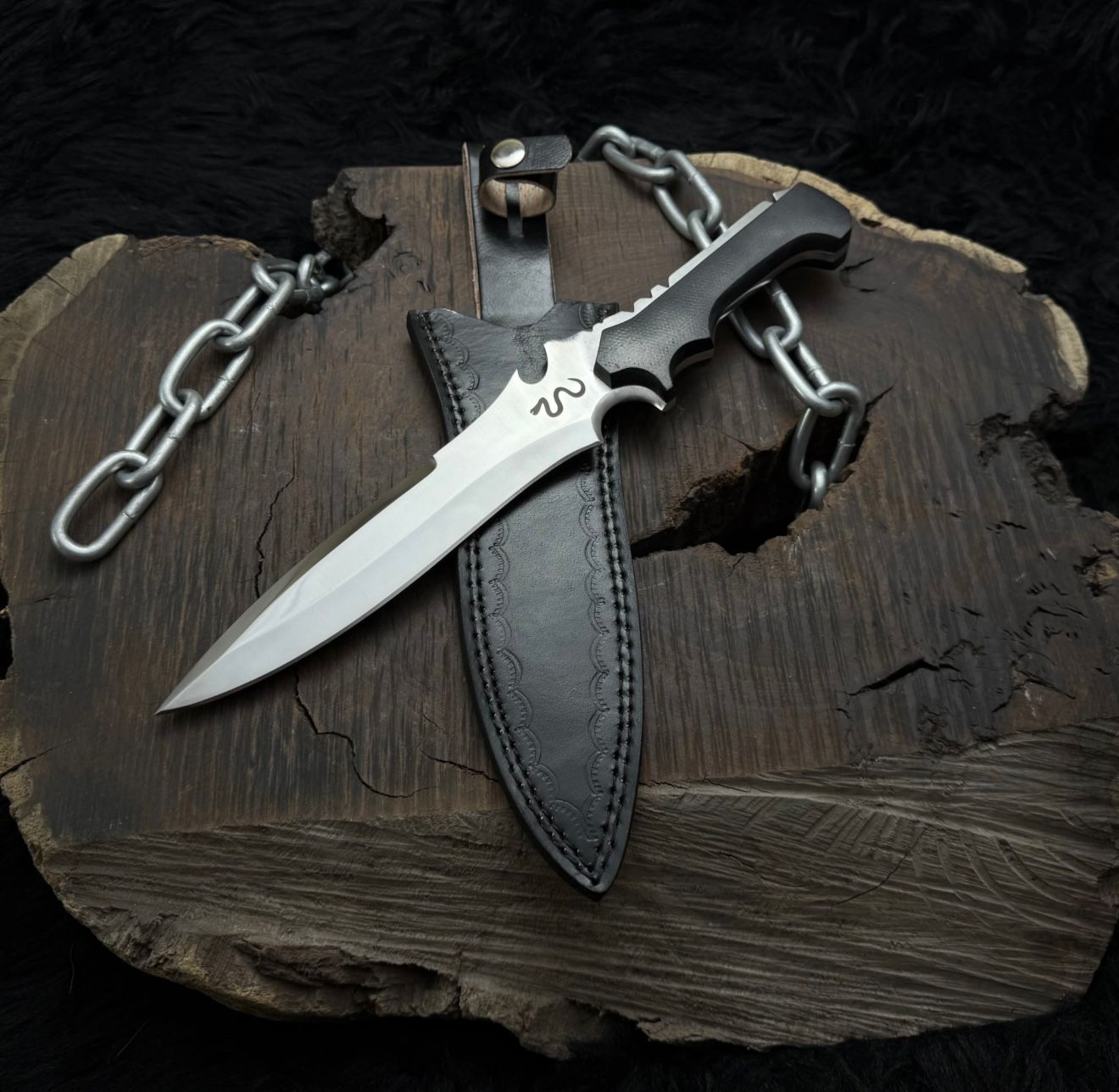 Resident evil 4 Remake Jack Krauser Knife Replica(New Shape): D2 Steel Full Tang with Leather Sheath