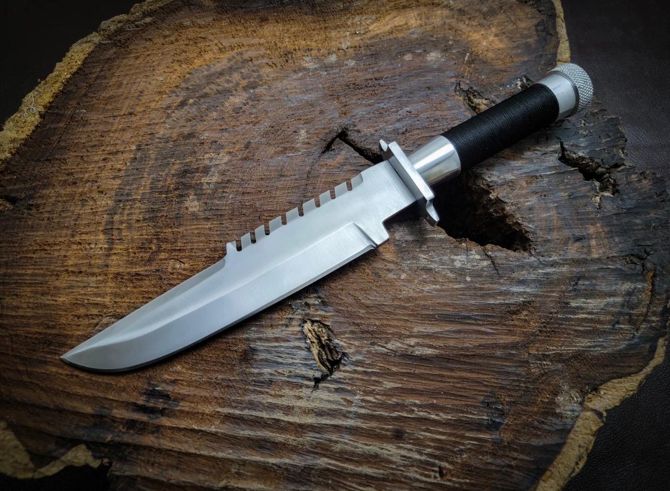 Handmade commando replica bowie knife with leather sheath